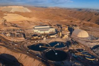 Private Mobile Network Design for Mines